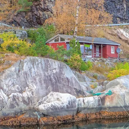 Beautiful Home In Vallavik With Kitchen Bu Exterior photo